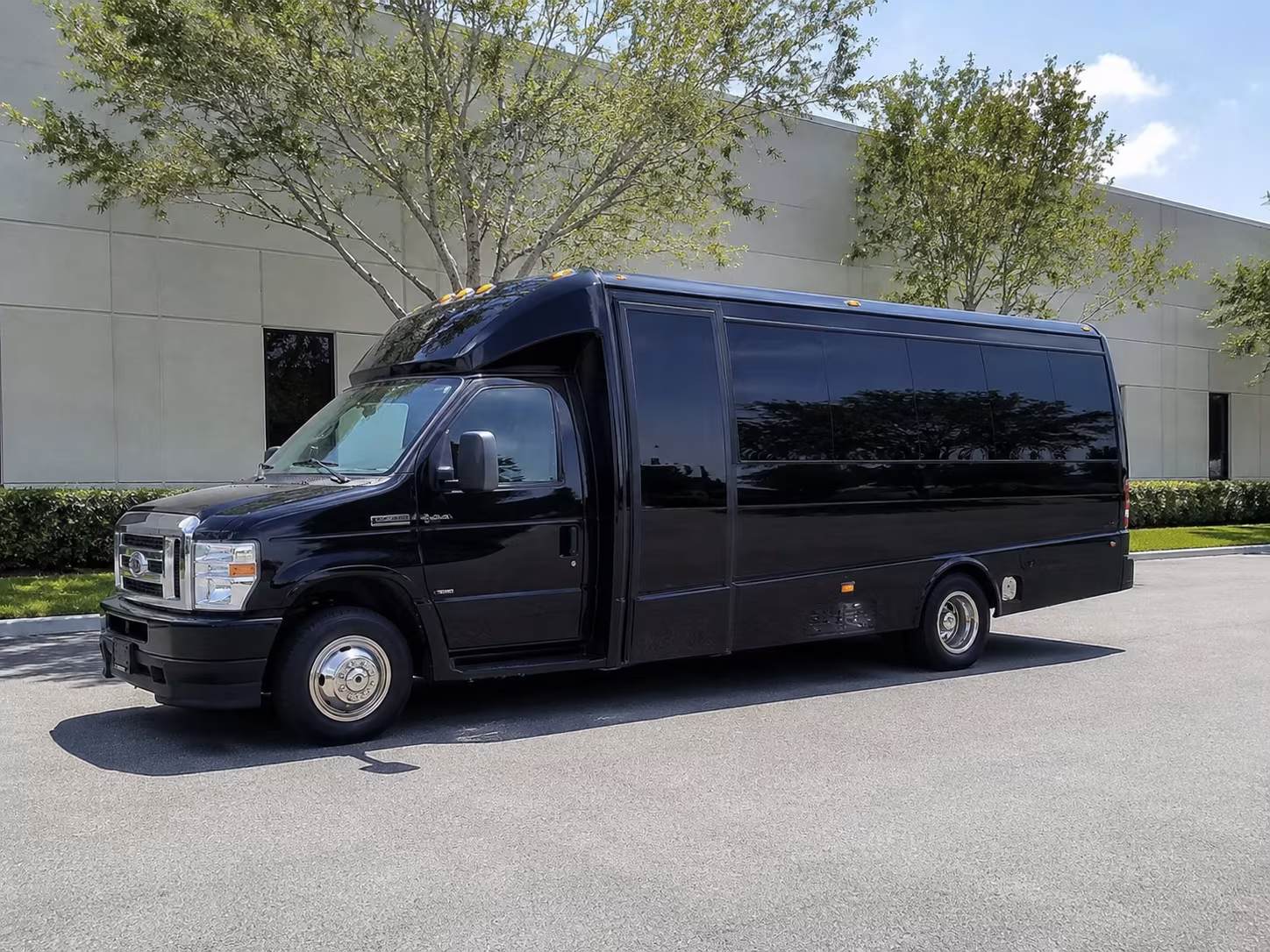 bus rentals for nrg park concerts and rodeo houston from pearland
