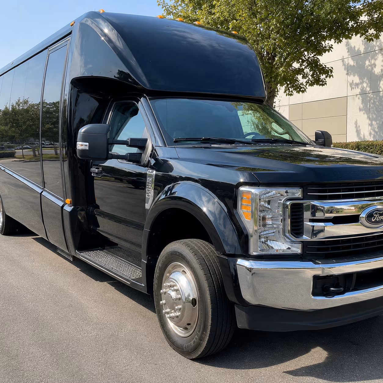 charter buses to astros games at daikin park from pearland