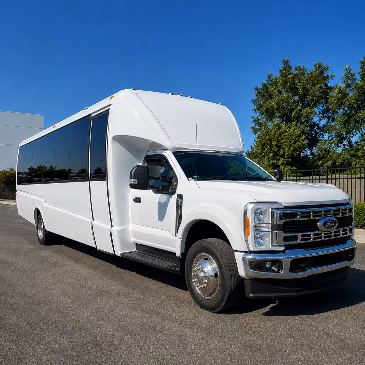 large scale bus fleets for pearland corporate events and multi day conferences