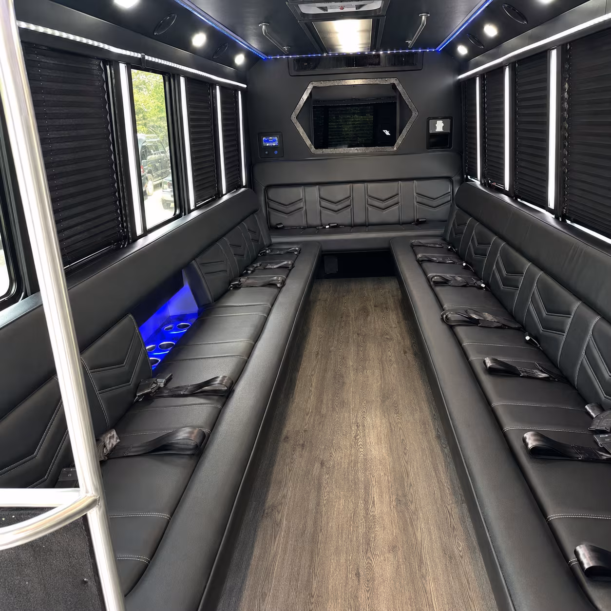 party bus rentals in pearland for the perfect prom night