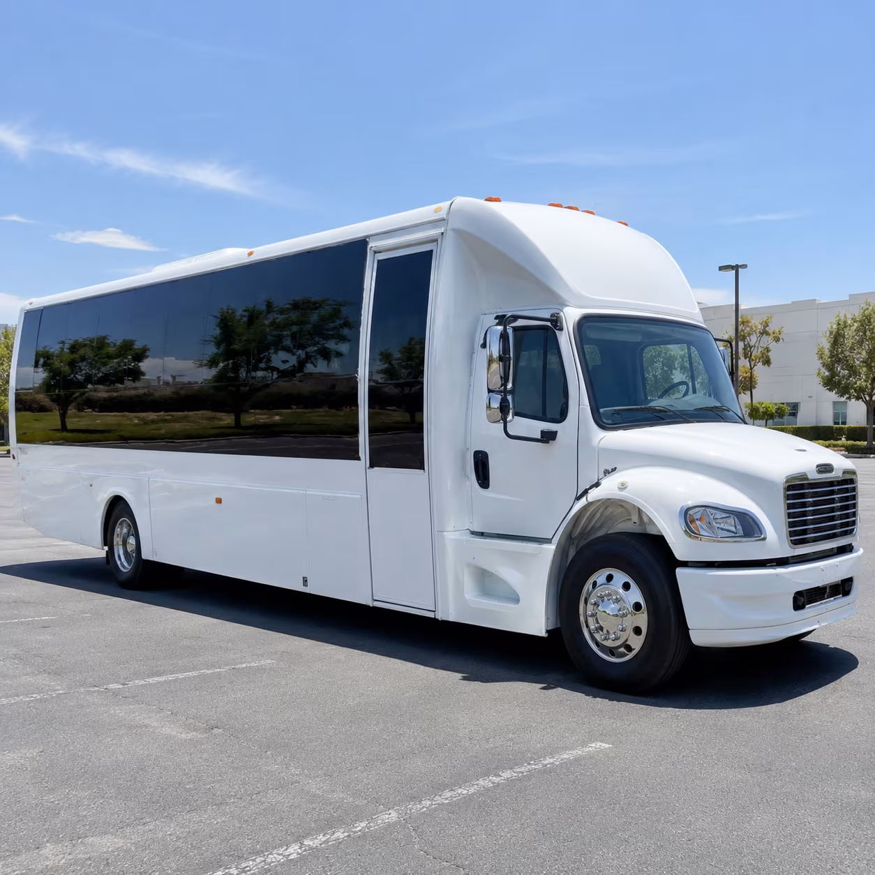 party buses to toyota center shows from the pearland area