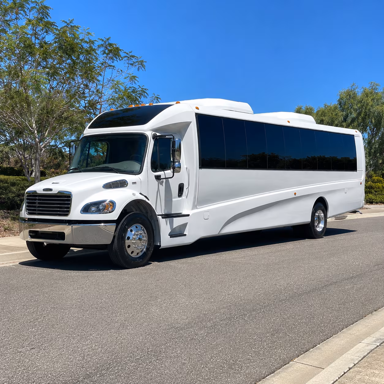 pearland 20 passenger minibus