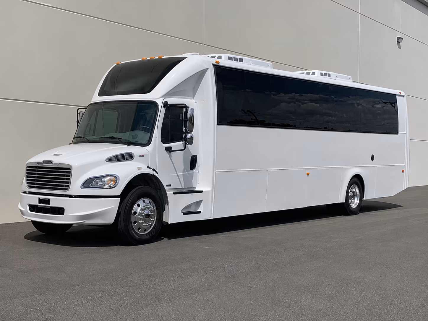 pearland area proms homecoming nights party bus rental